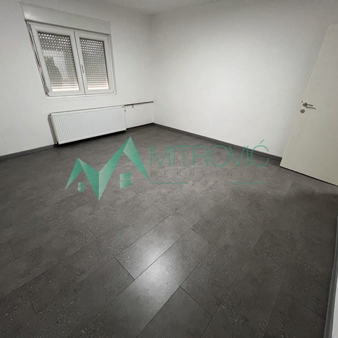 Lokal Prodaja Novi Sad  126 m2