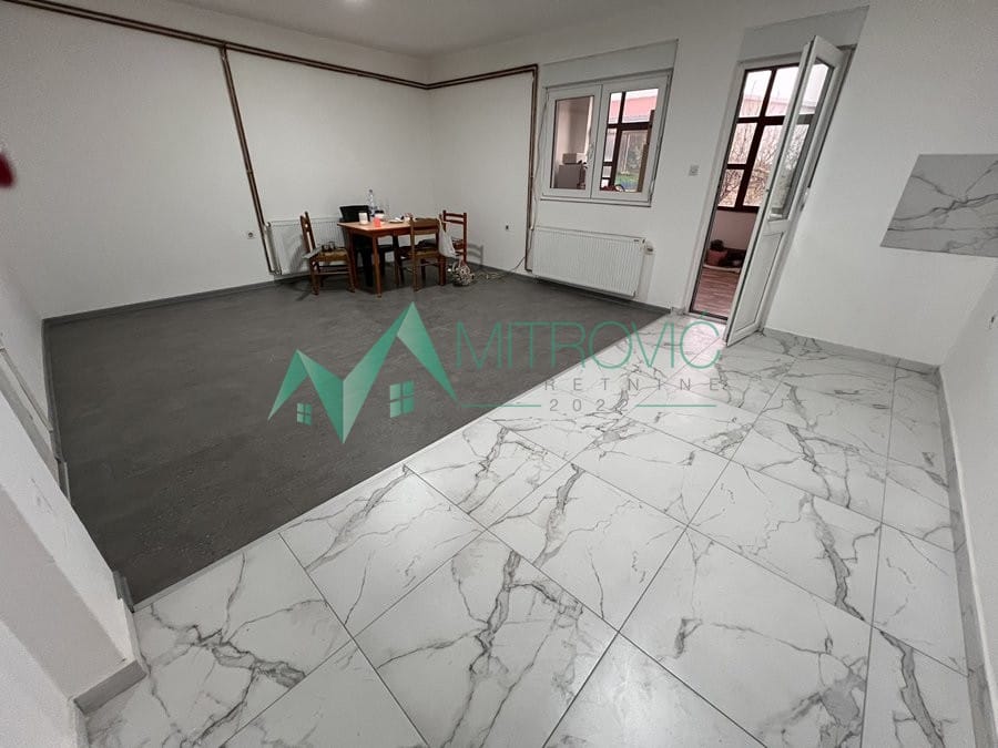 Lokal Prodaja Novi Sad  126 m2