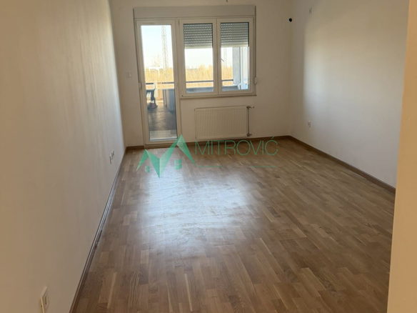 Stan Prodaja Novi Sad  63 m2