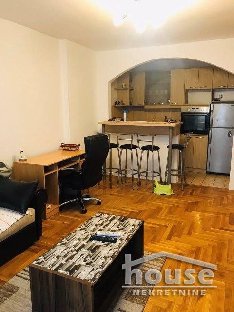 Stan Izdavanje Novi Sad  41 m2