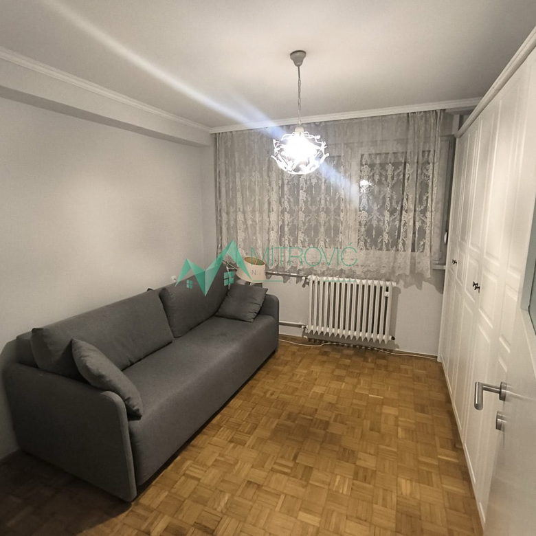 Stan Prodaja Novi Sad  48 m2