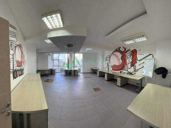 Lokal Prodaja Novi Sad  282 m2