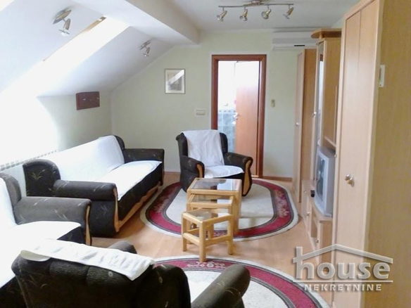 Stan Izdavanje Novi Sad  38 m2
