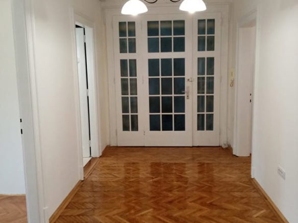 Stan Izdavanje Novi Sad  107 m2