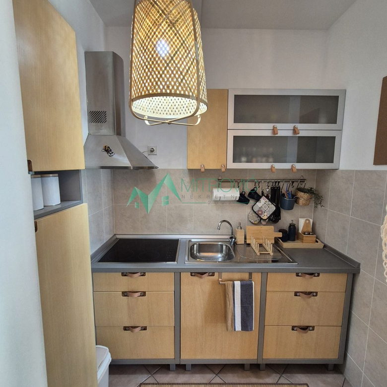 Stan Prodaja Novi Sad  60 m2