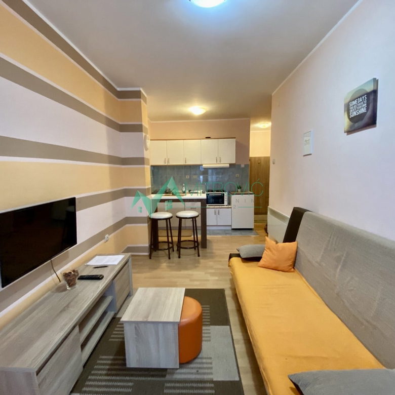Stan Prodaja Novi Sad  25 m2