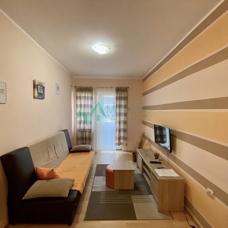 Stan Prodaja Novi Sad  25 m2