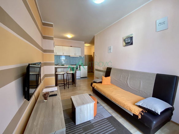 Stan Prodaja Novi Sad  25 m2