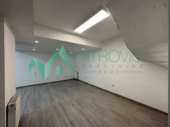 Lokal Prodaja Novi Sad  134 m2