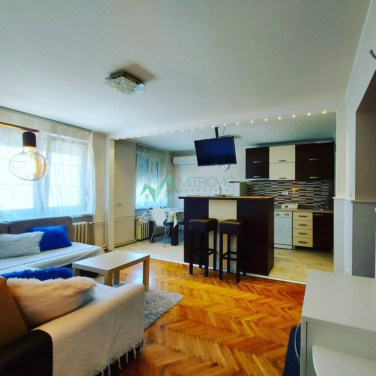 Stan Prodaja Novi Sad  43 m2