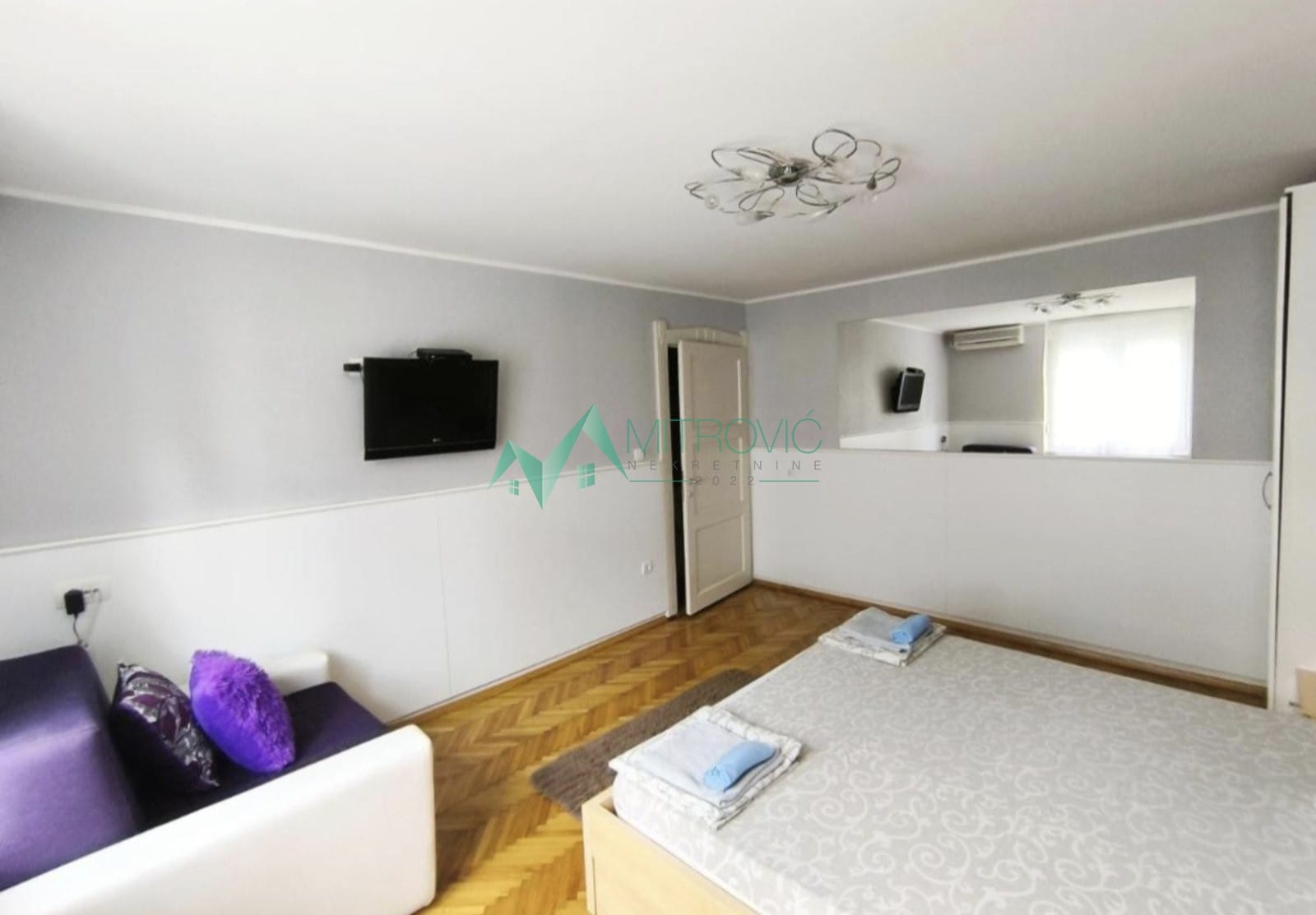 Stan Prodaja Novi Sad  43 m2
