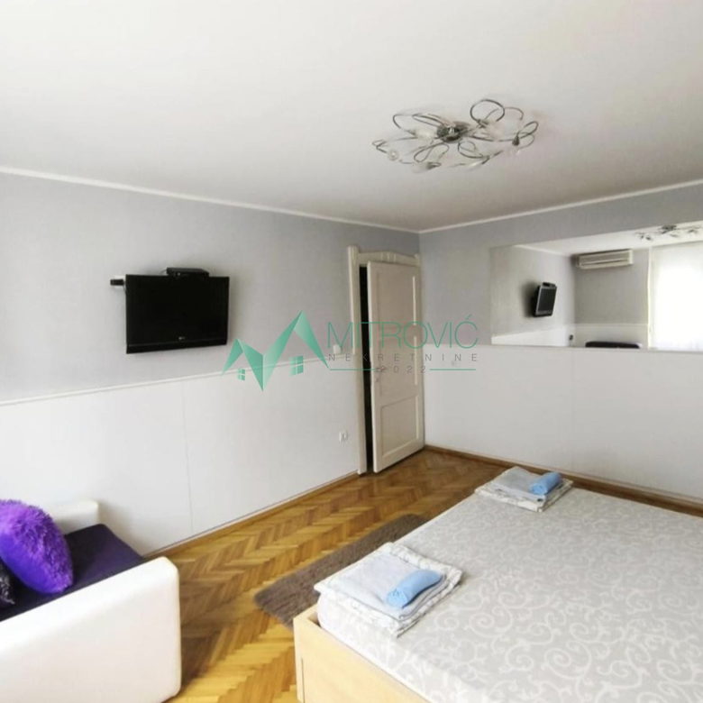 Stan Prodaja Novi Sad  43 m2