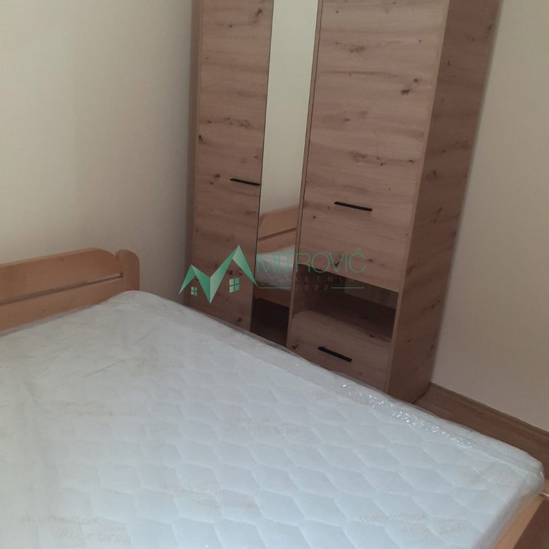 Stan Prodaja Novi Sad  43 m2