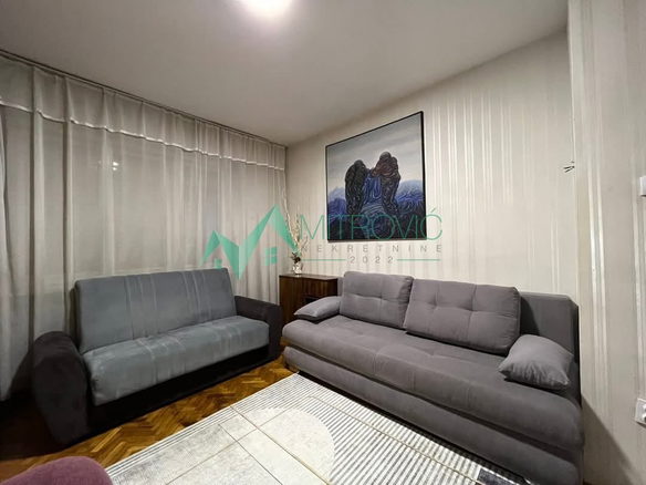 Stan Prodaja Novi Sad  57 m2