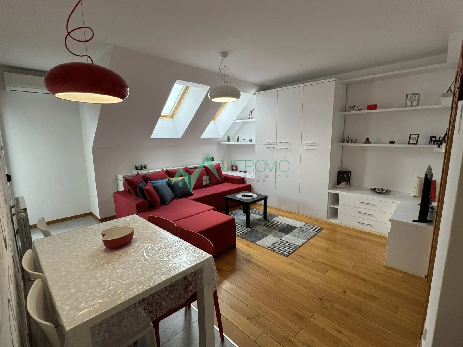 Stan Prodaja Novi Sad  44 m2