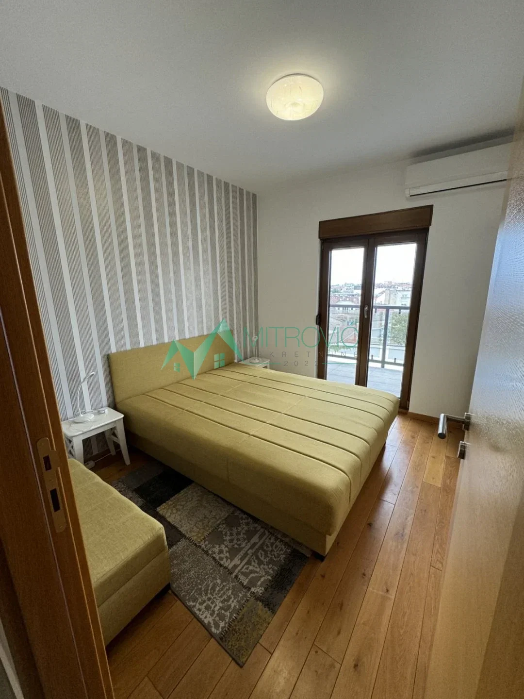 Stan Prodaja Novi Sad  44 m2