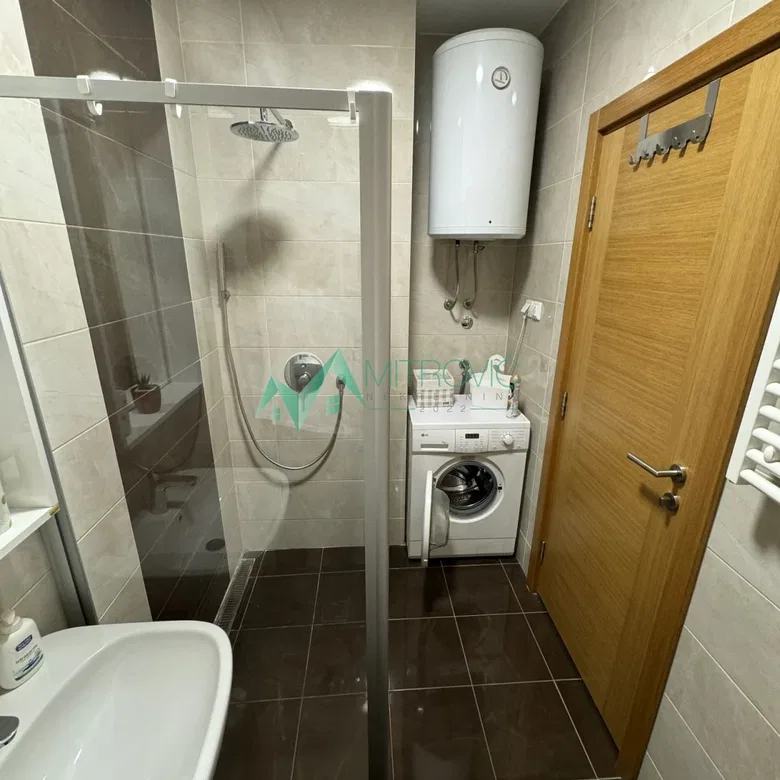 Stan Prodaja Novi Sad  44 m2