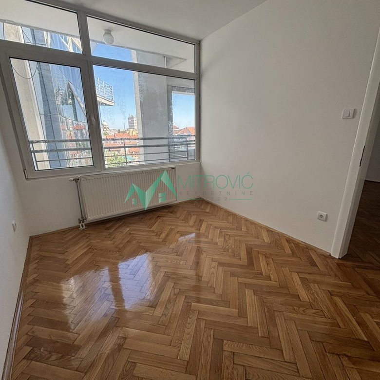 Stan Prodaja Novi Sad  50 m2