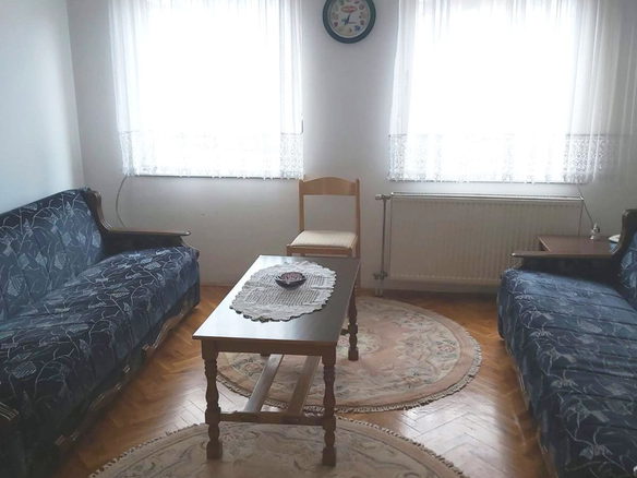 Stan Izdavanje Novi Sad  24 m2