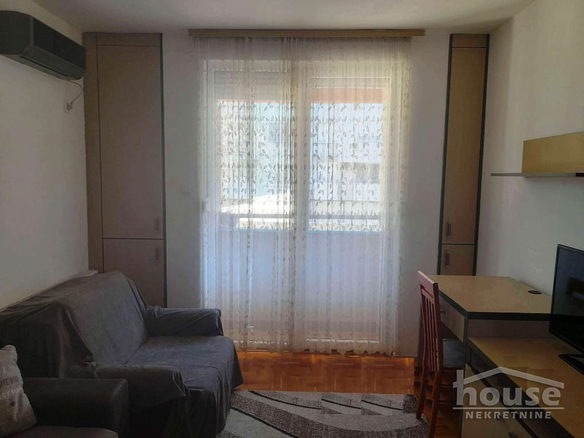 Stan Izdavanje Novi Sad  23 m2