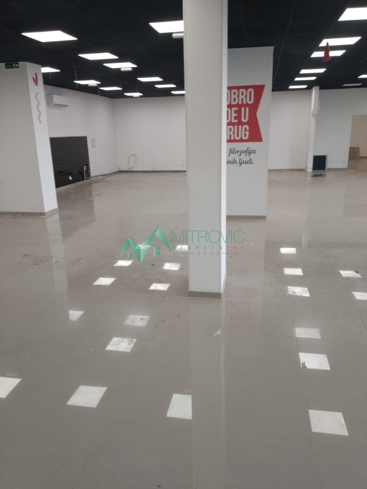 Lokal Prodaja Novi Sad Lokal Prodaja Novi Sad 292 m2