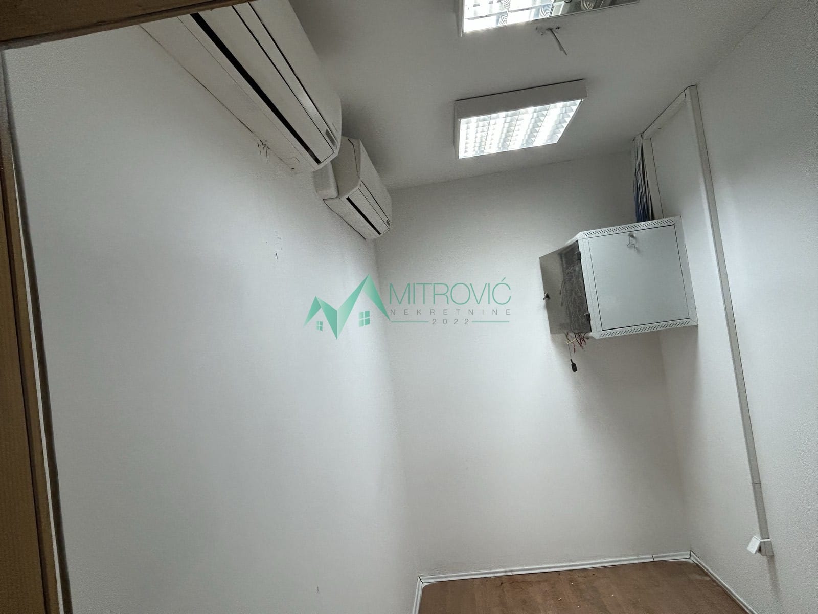Lokal Prodaja Novi Sad  13398 m2