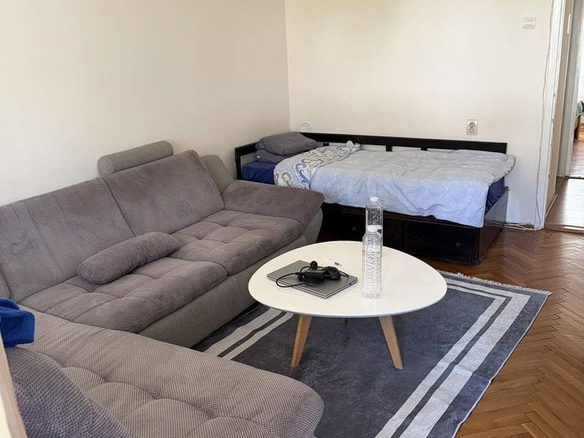 Stan Izdavanje Novi Sad  58 m2
