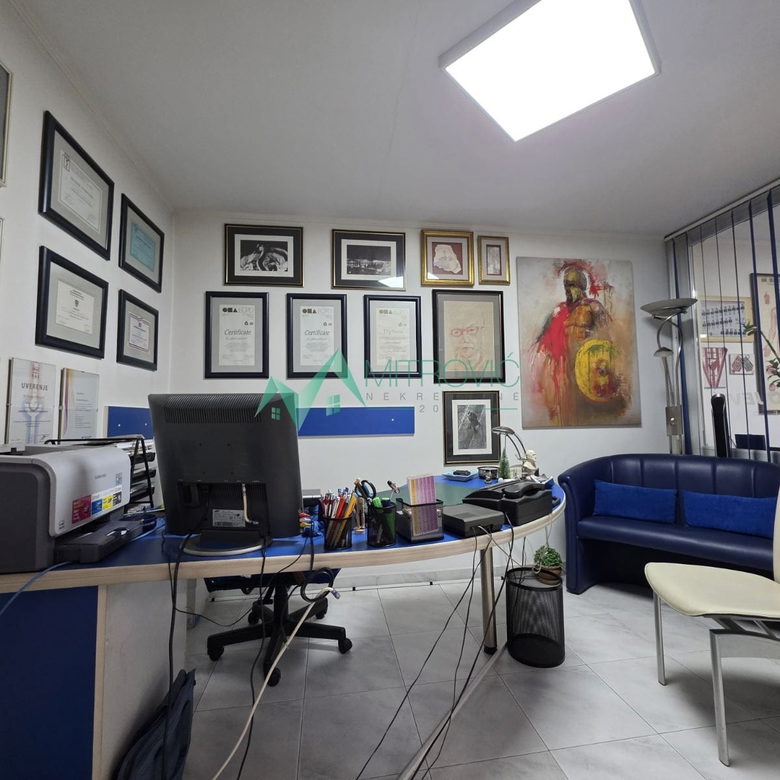 Lokal Prodaja Novi Sad  54 m2