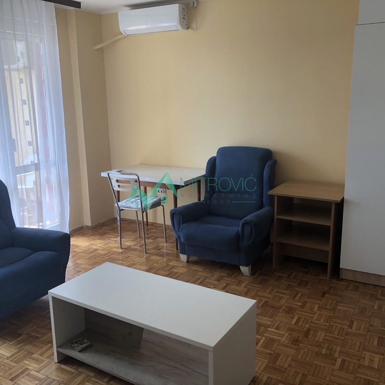 Stan Prodaja Novi Sad  30 m2