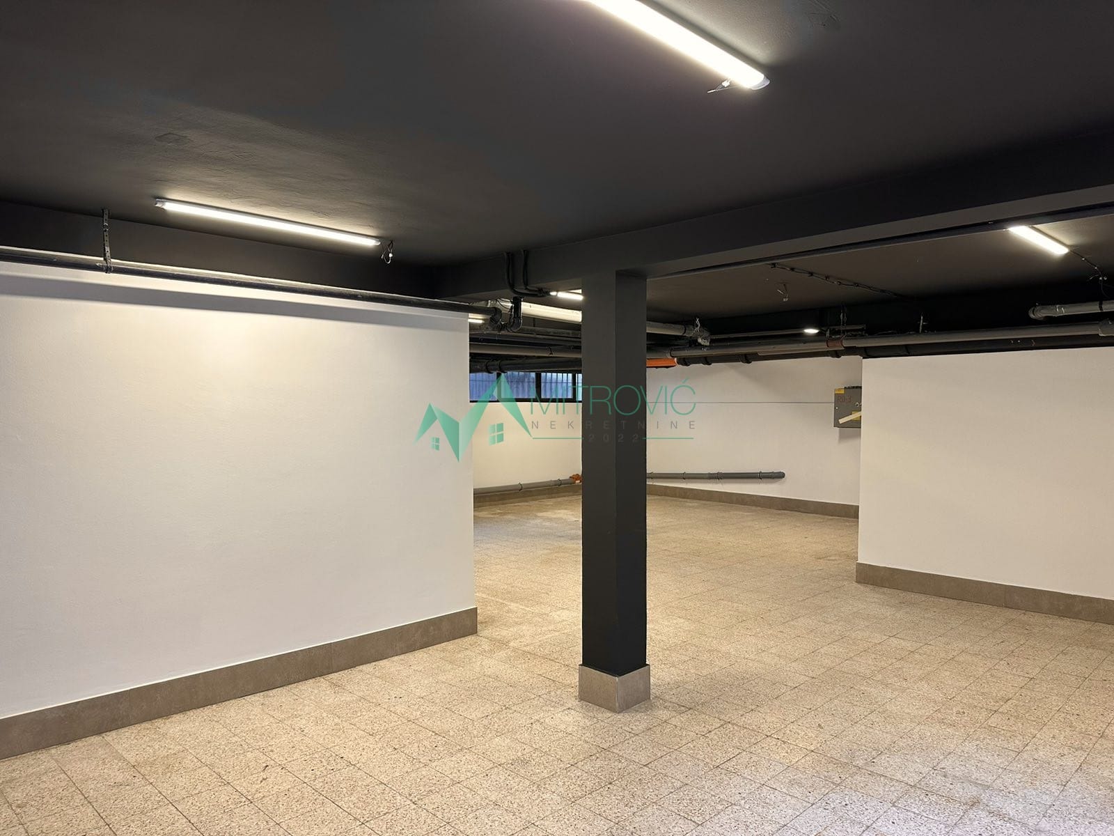 Lokal Prodaja Sremska Kamenica Lokal Prodaja Sremska Kamenica 701 m2