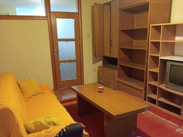 Stan Izdavanje Novi Sad  60 m2