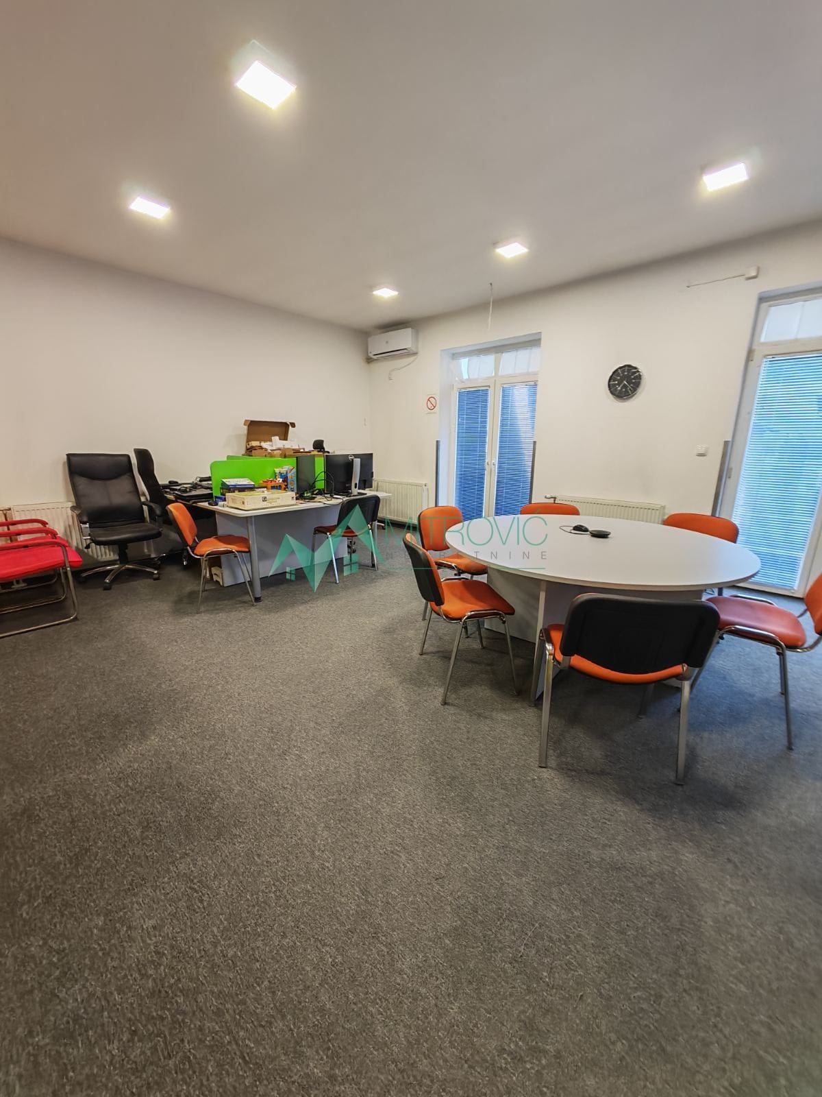 Lokal Prodaja Novi Sad  752 m2