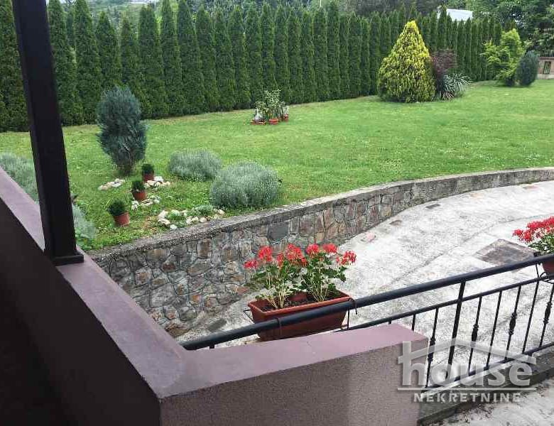 Kuća za izdavanje, Paragovo, Novi Sad, 217m², 1.300 €/mes