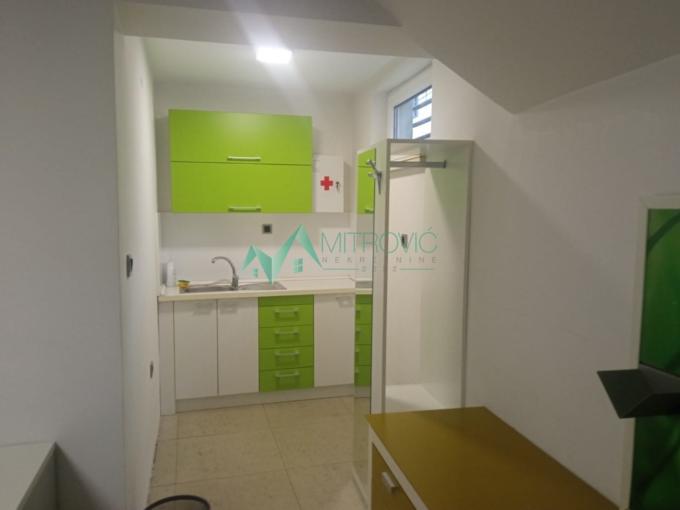 Lokal Prodaja Novi Sad Lokal Prodaja Novi Sad 73 m2