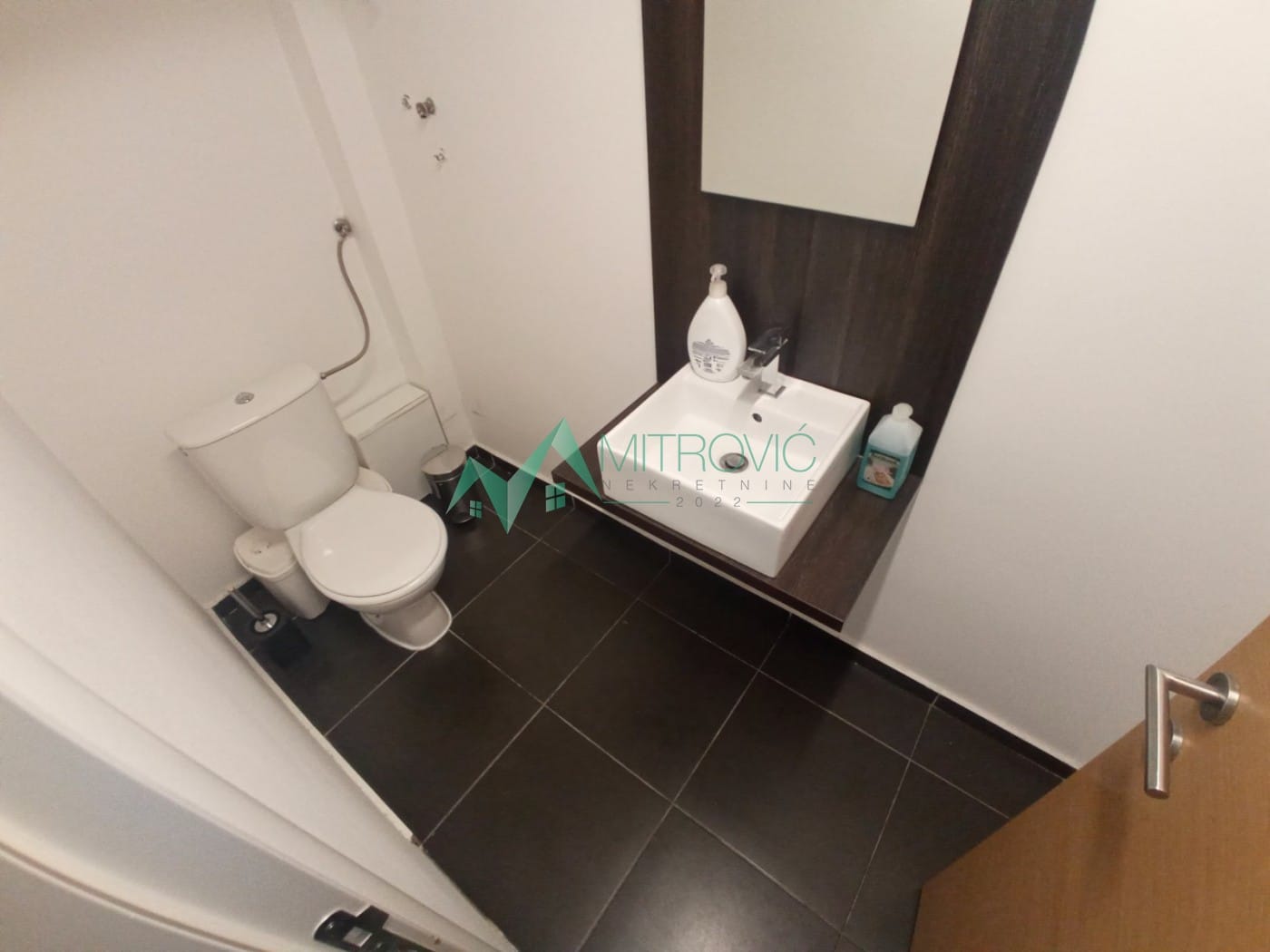 Lokal Prodaja Novi Sad Lokal Prodaja Novi Sad 73 m2