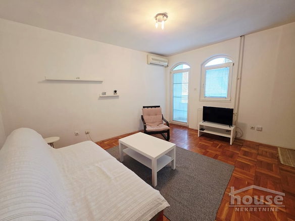 Stan Izdavanje Novi Sad  28 m2