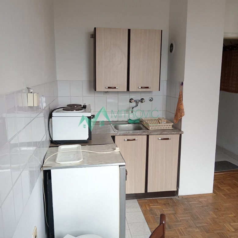 Stan Prodaja Novi Sad  38 m2