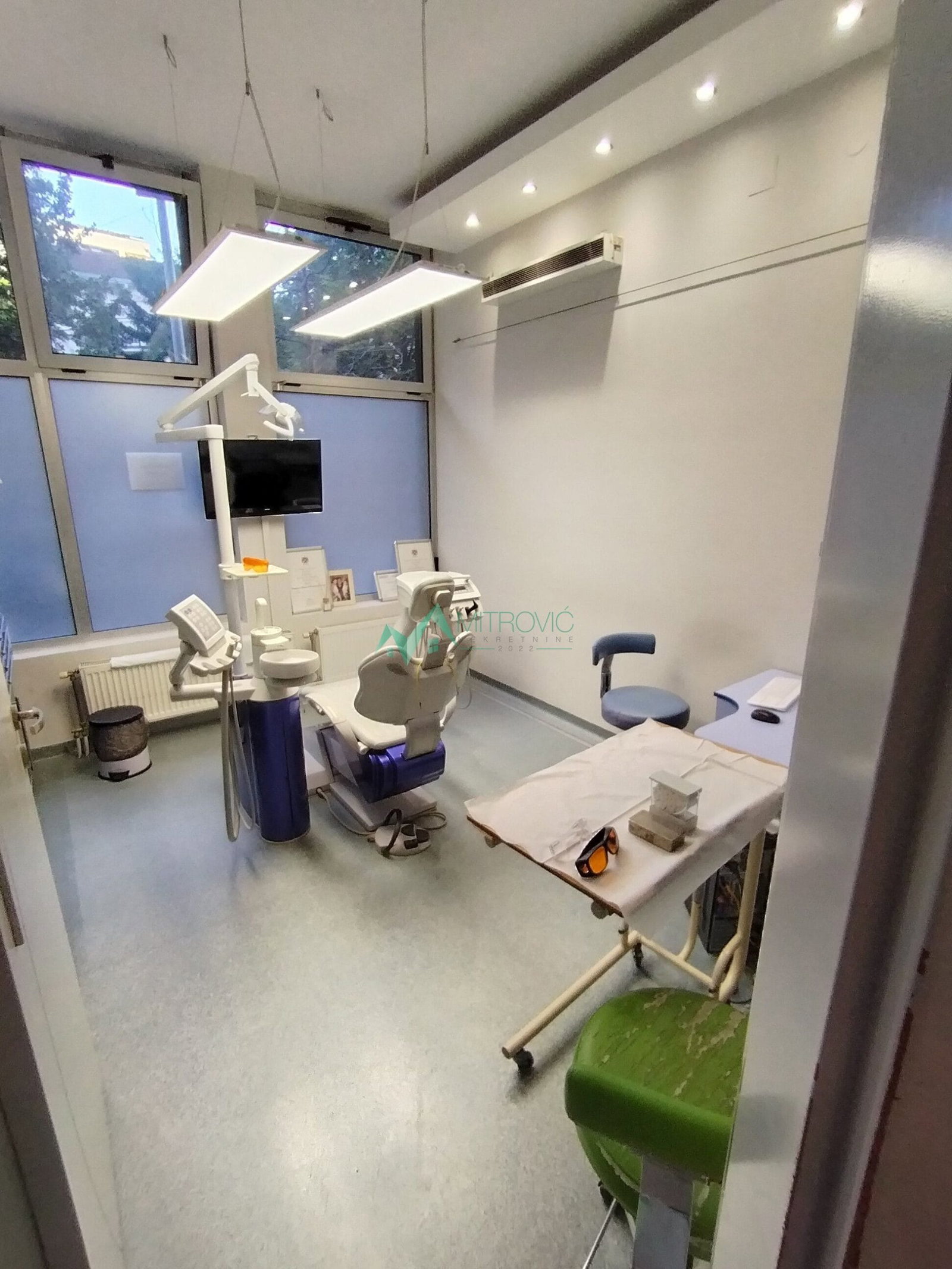 Lokal Prodaja Novi Sad  69 m2