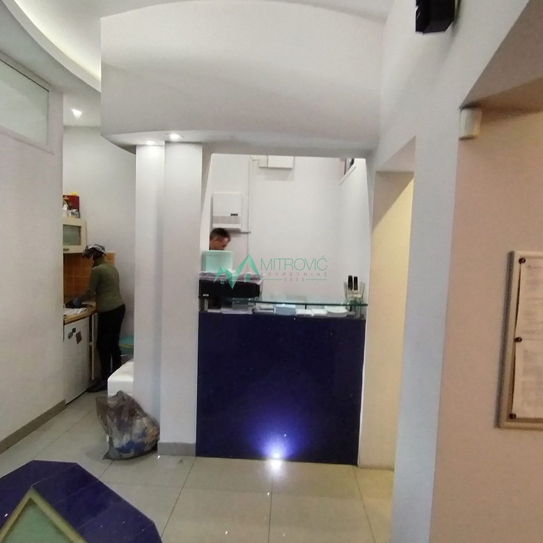 Lokal Prodaja Novi Sad  69 m2