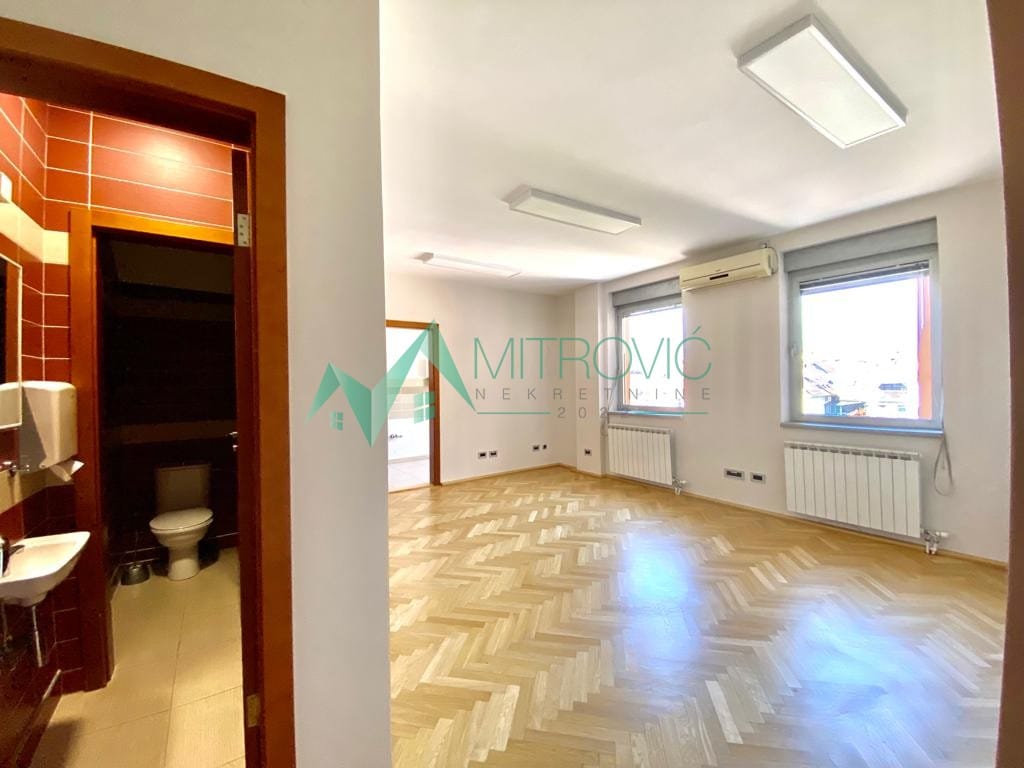 Lokal Prodaja Novi Sad Lokal Prodaja Novi Sad 162 m2