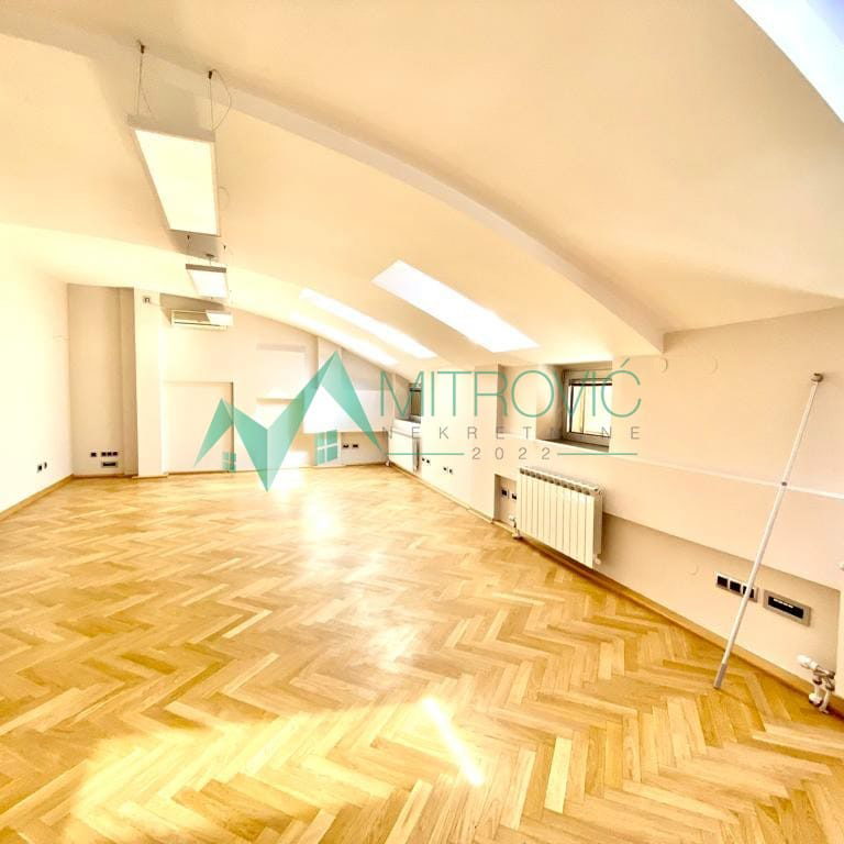Lokal Prodaja Novi Sad  162 m2