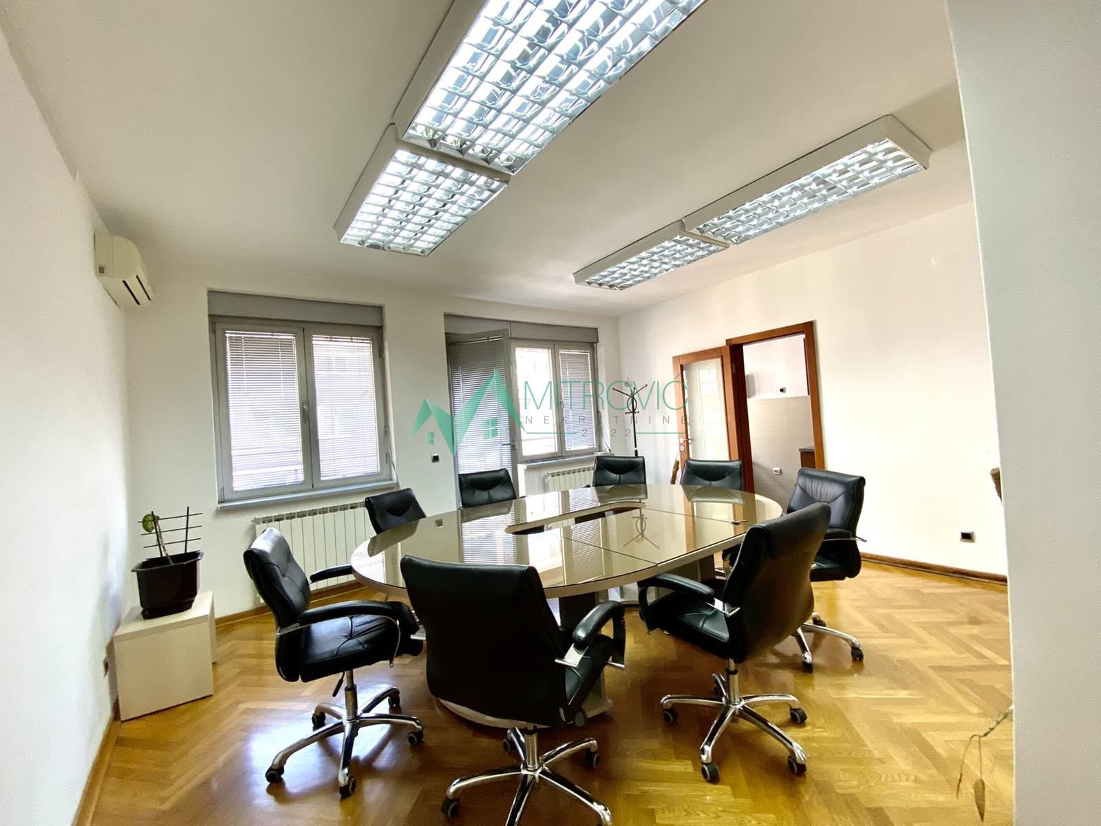 Lokal Prodaja Novi Sad Lokal Prodaja Novi Sad 117 m2