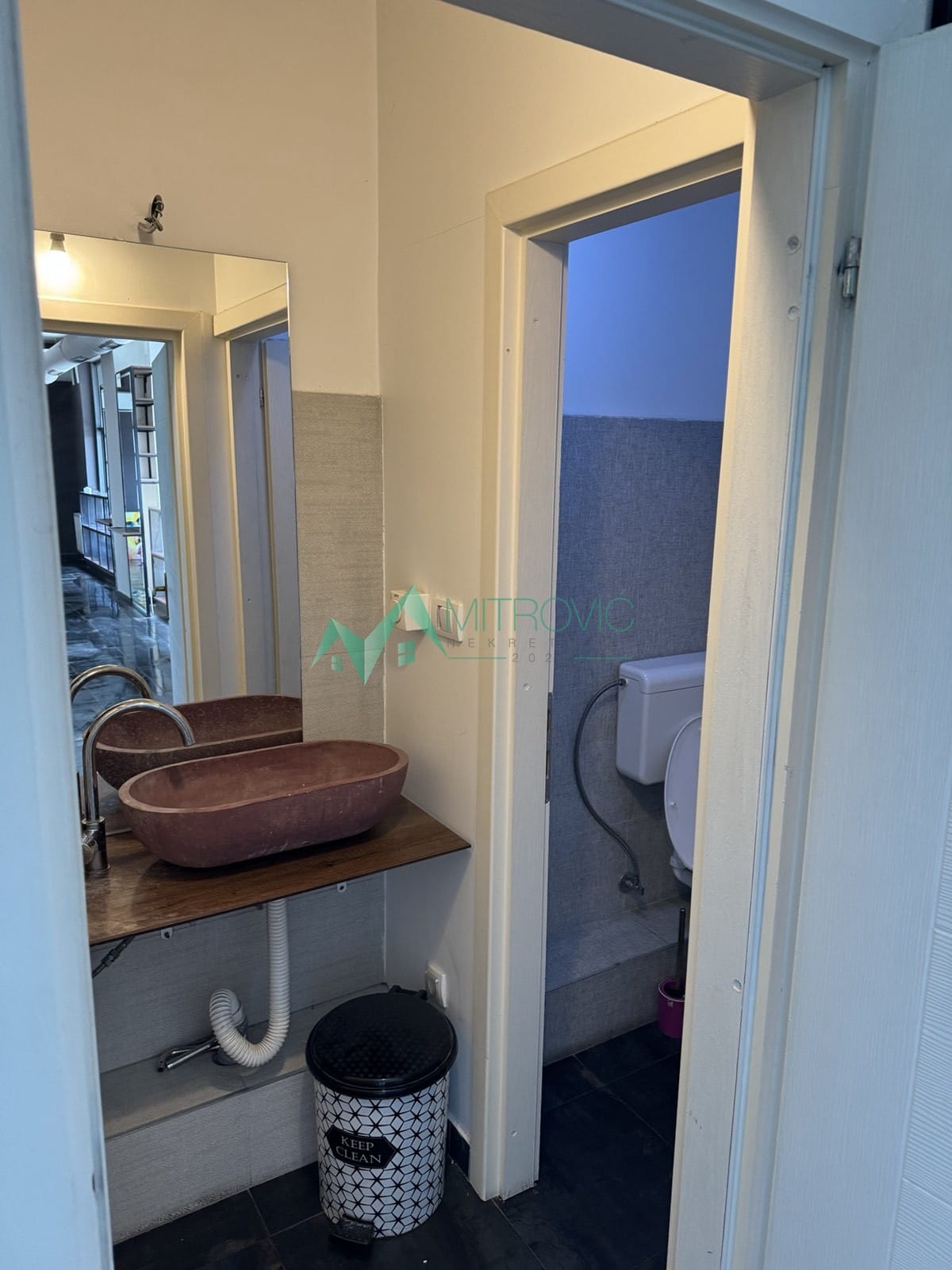 Lokal Prodaja Novi Sad  61 m2
