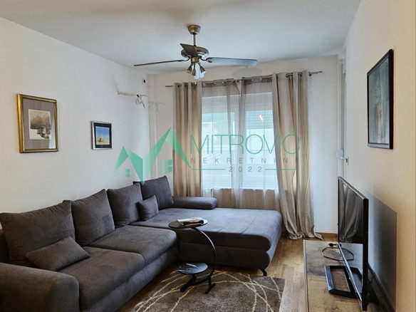 Stan Prodaja Novi Sad  40 m2