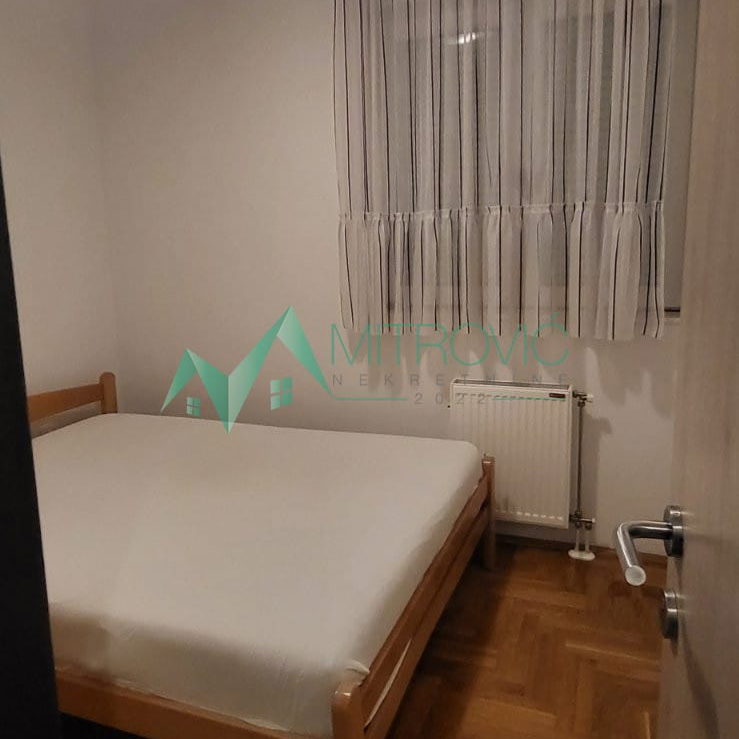 Stan Prodaja Novi Sad  35 m2