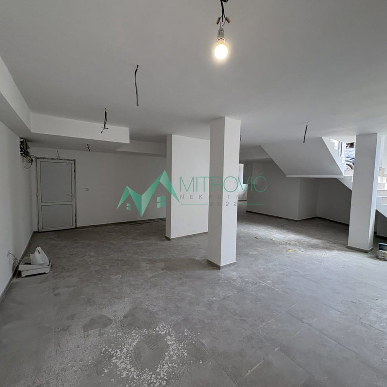 Lokal Prodaja Novi Sad  134 m2