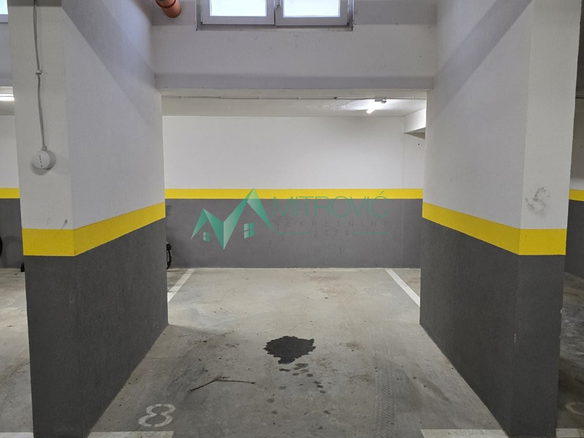 Stan Prodaja Novi Sad  14 m2