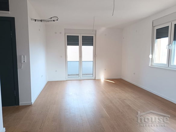 Stan Izdavanje Novi Sad  78 m2