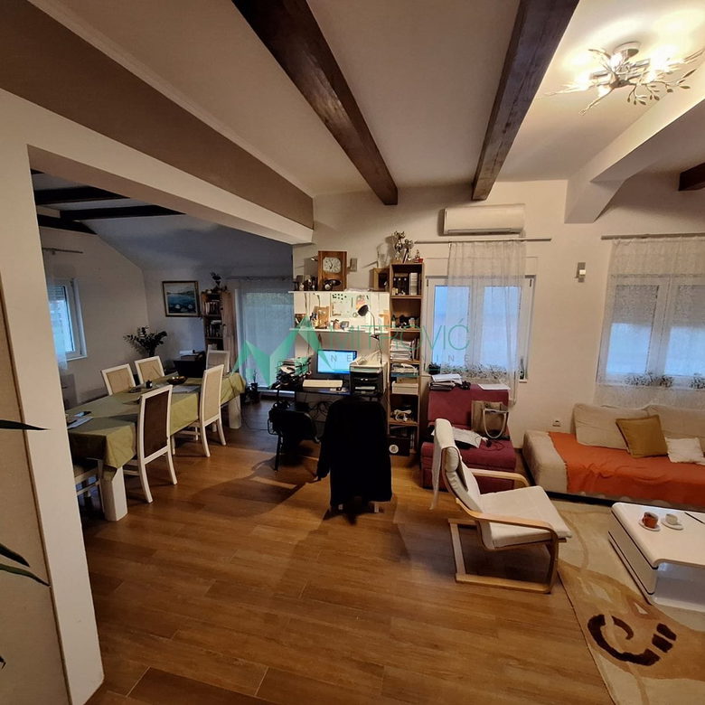 Kuća Prodaja Veternik  100 m2