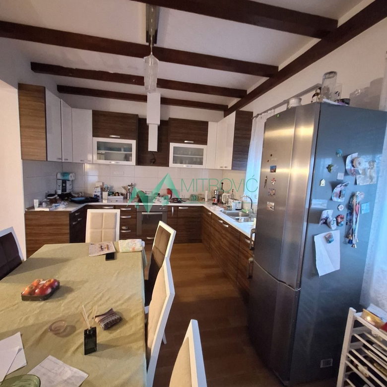 Kuća Prodaja Veternik  100 m2